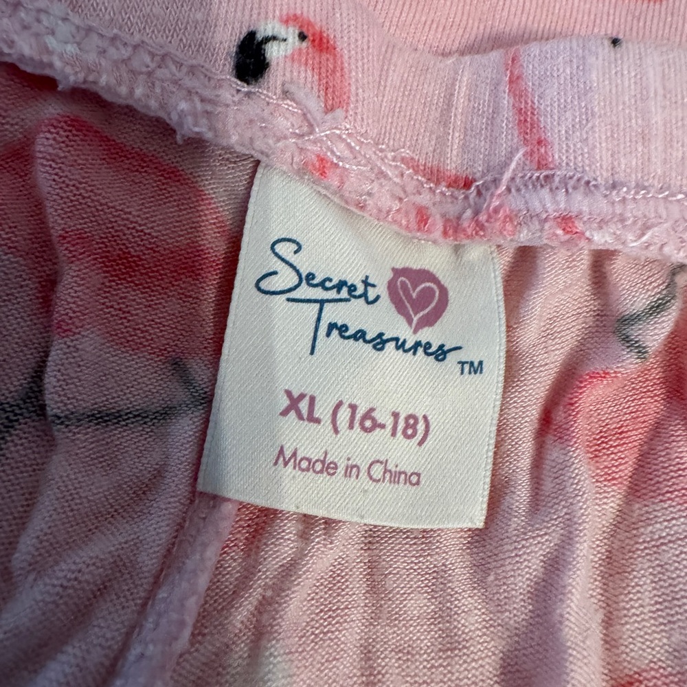 Secret Treasures Pink Flamingo Pajamas - Picture 16 of 16
